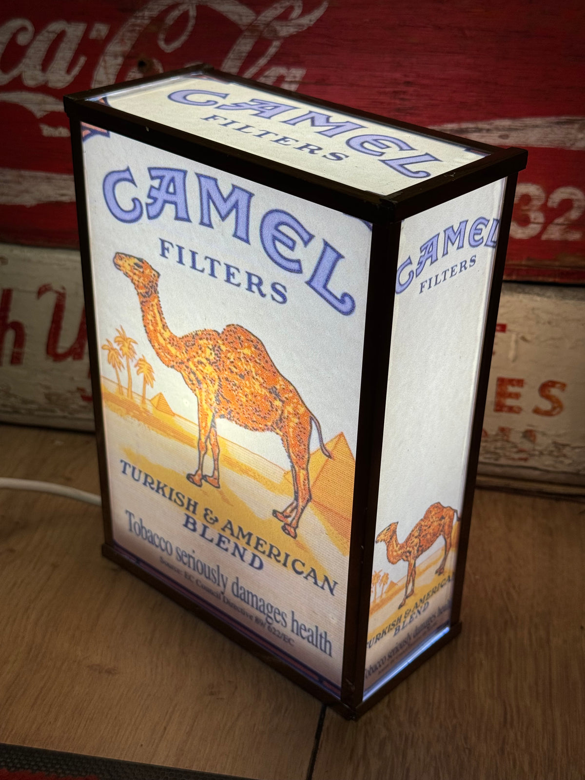 Camel lys box