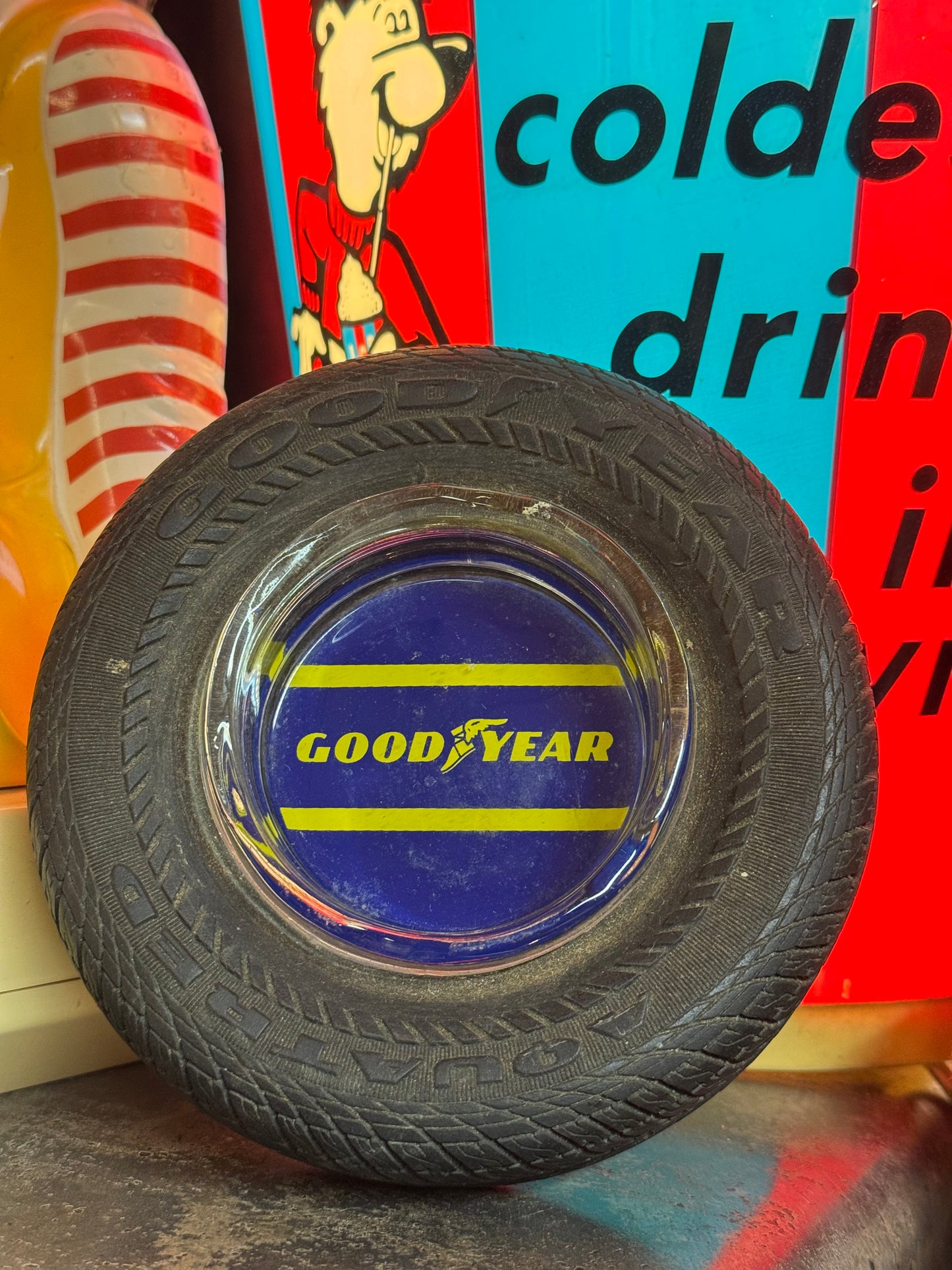Goodyear askebæger