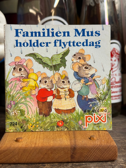 Familien mus holder flyttedag