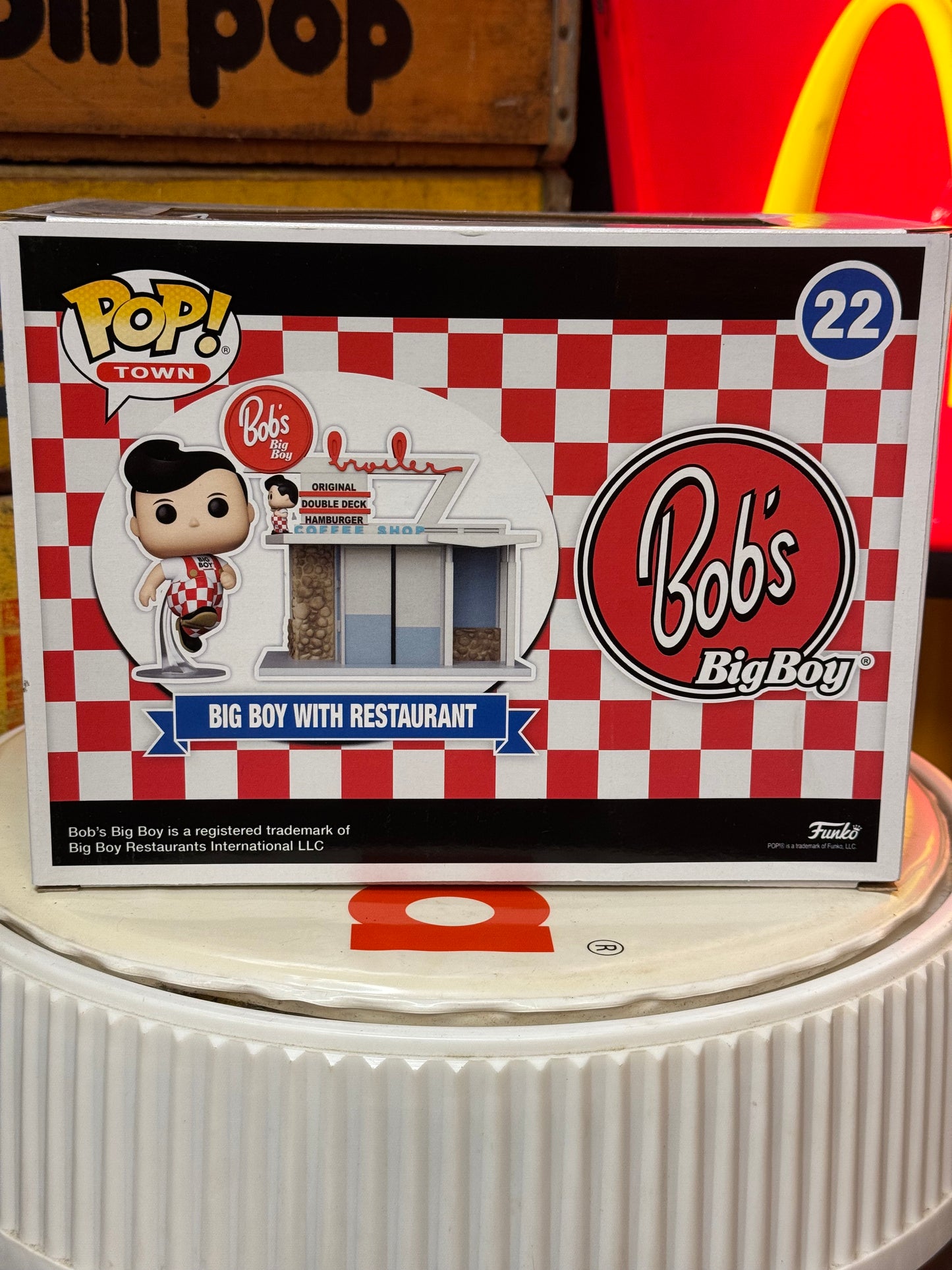 Funko Pop! Town: Bob's Big Boy Restaurant