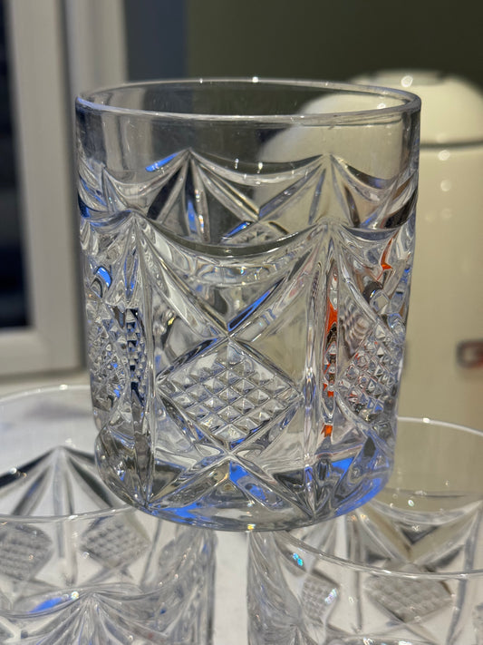 Krystal glas