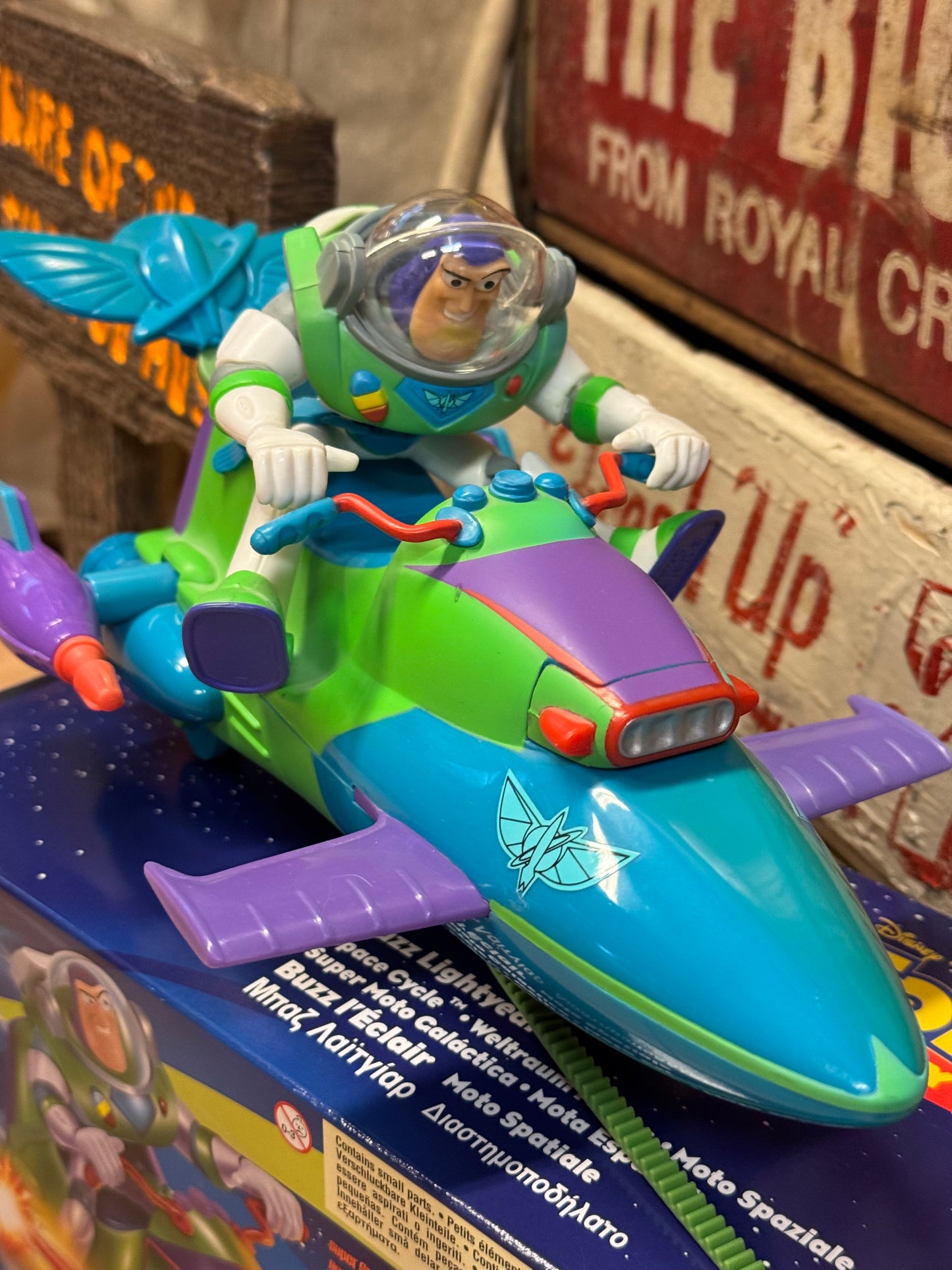 Buzz Lightyear of Star Command space cycle - Toy Story 2