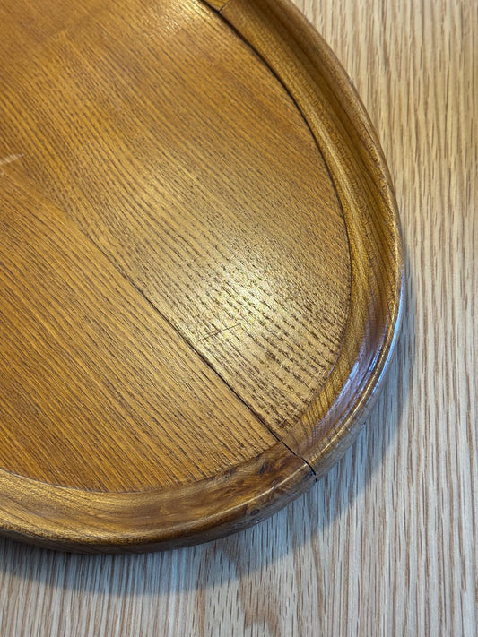 Oval træ bakke