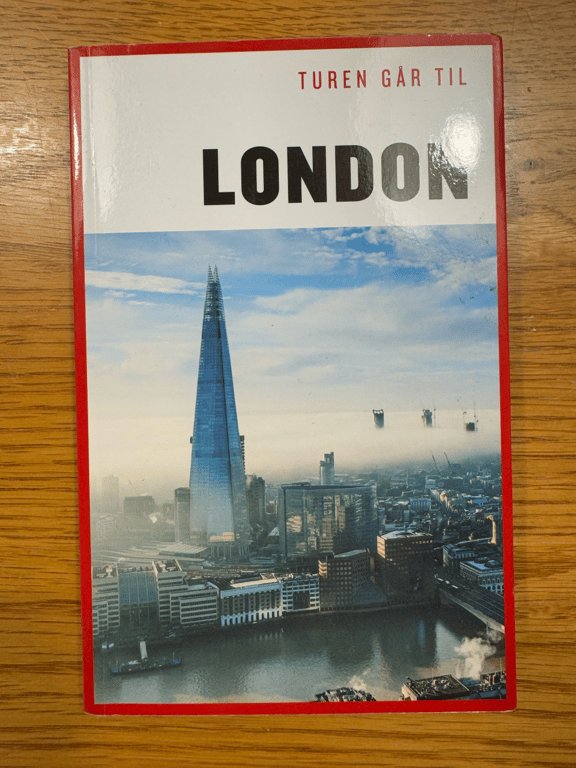 Turen går til London - Bog