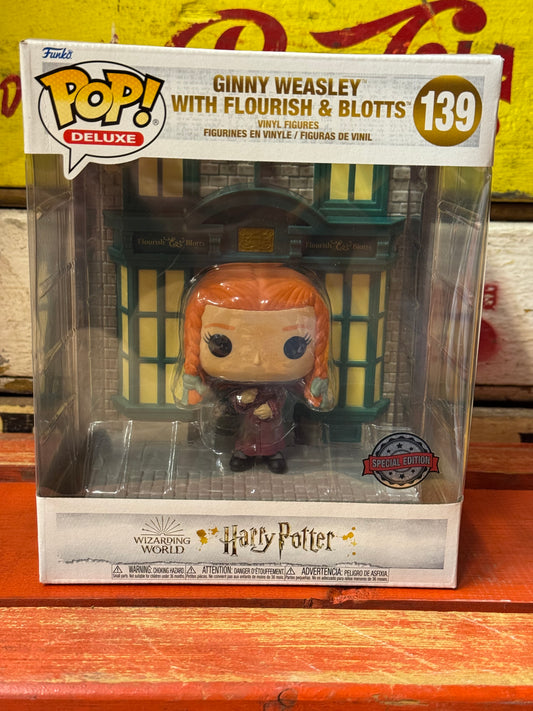 Ginny Weasley med Flourish & Blotts