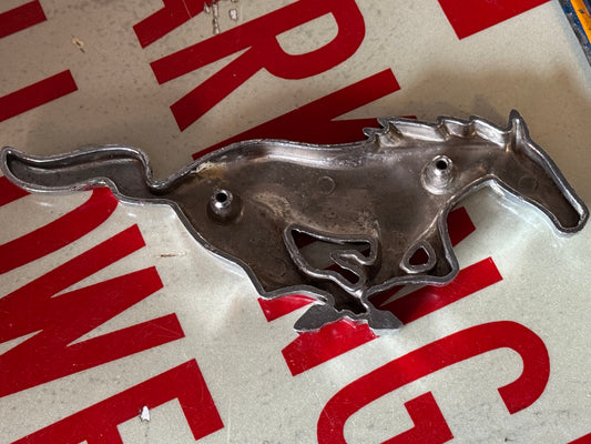 Ford Mustang emblem