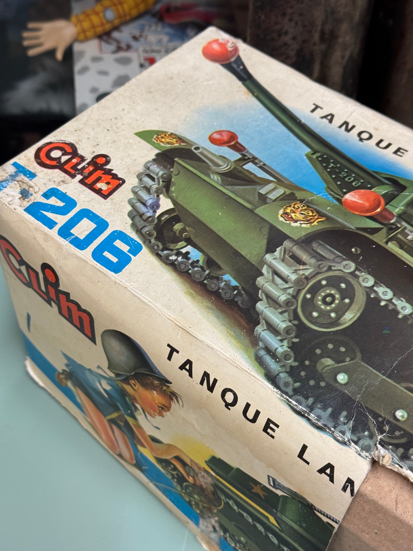 Mekanisk Tank Model T-206