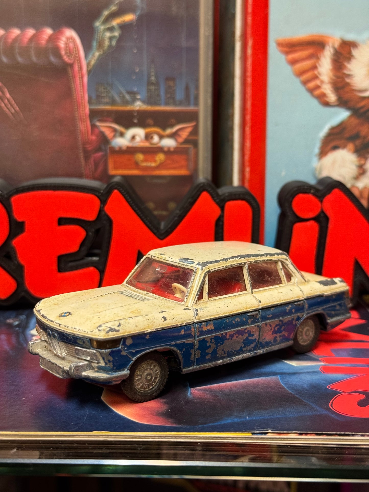 BMW 2000 Tilux