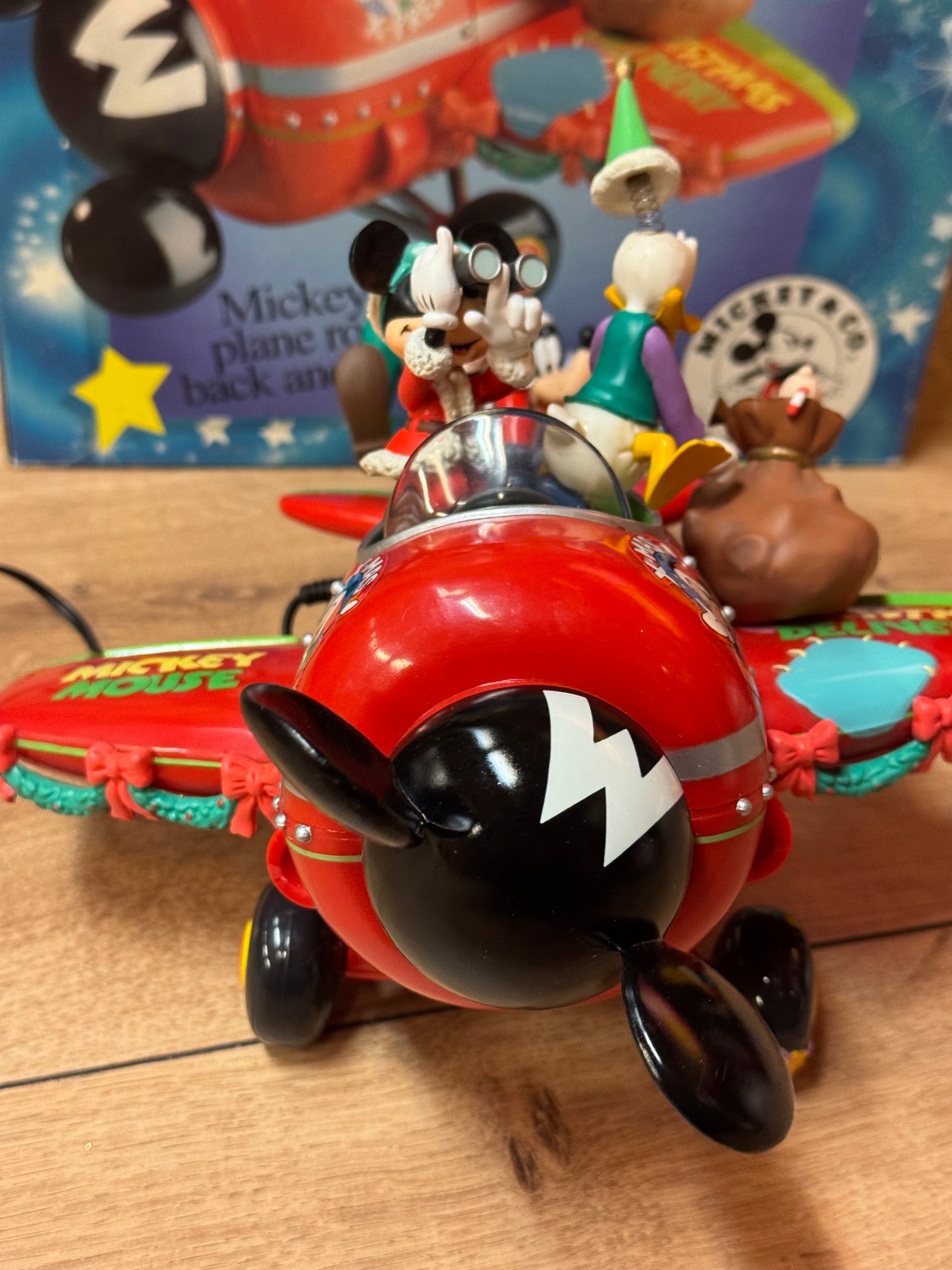 Mickeys Christmas delivery