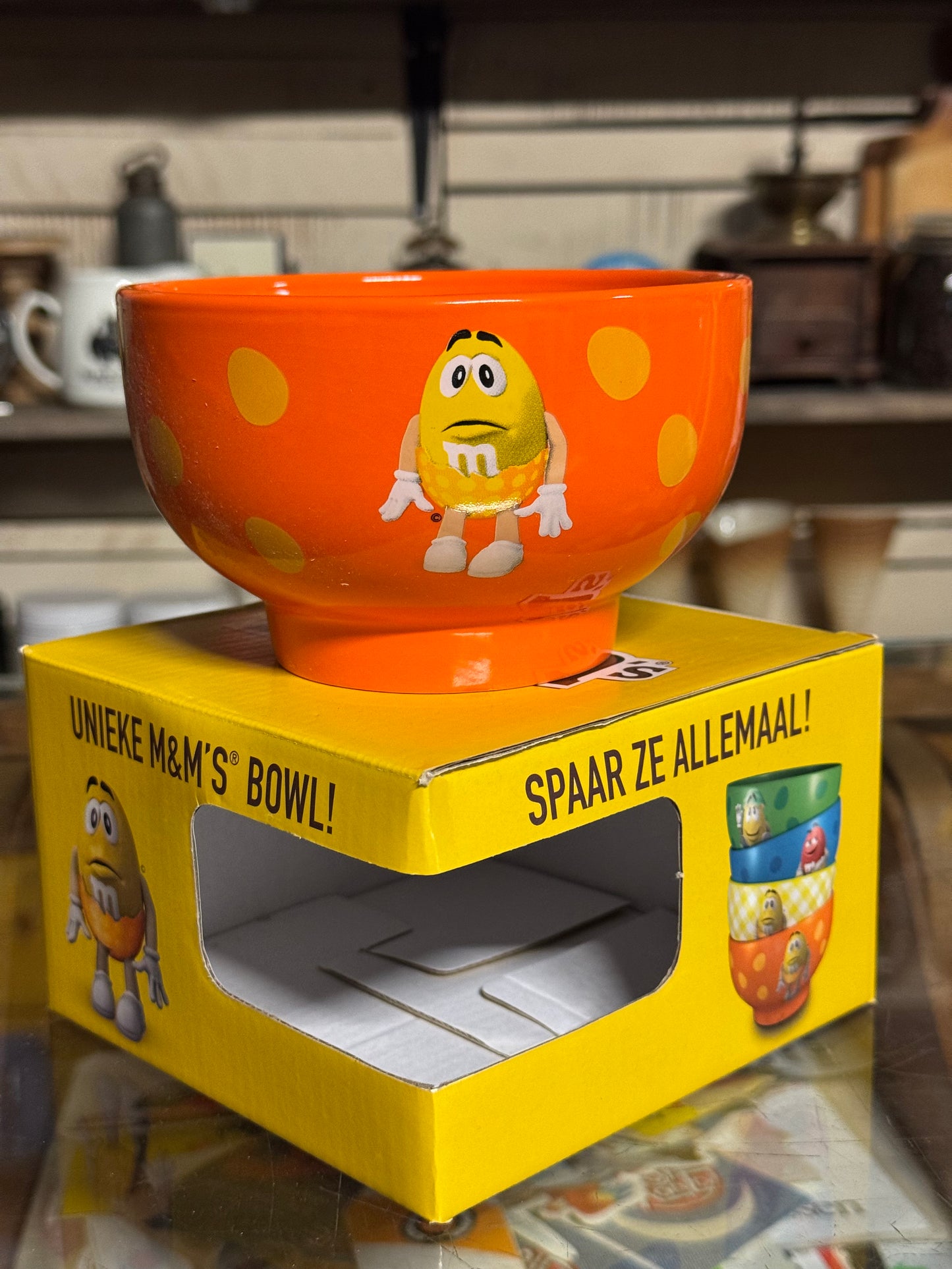 M&M orange skål
