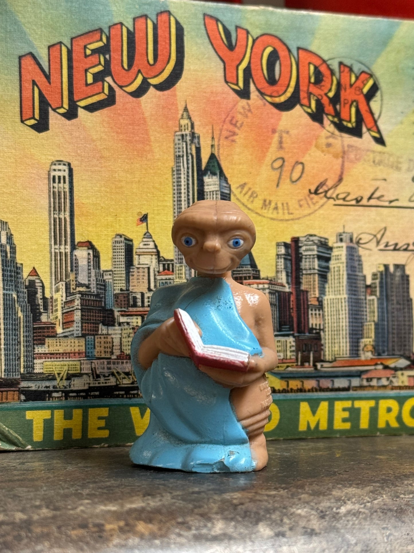 E.T. the Extra-Terrestrial figur