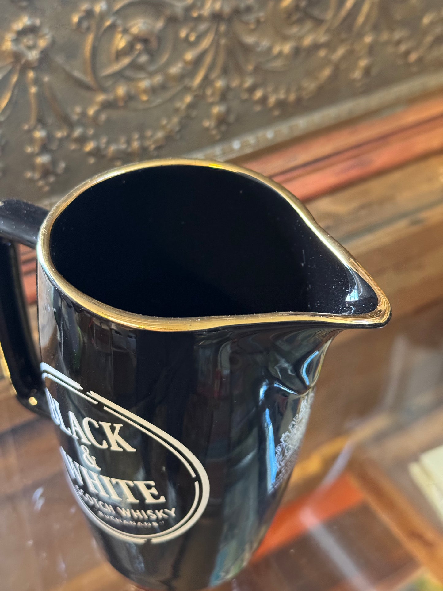 Black & Withe - Scotch wiskey