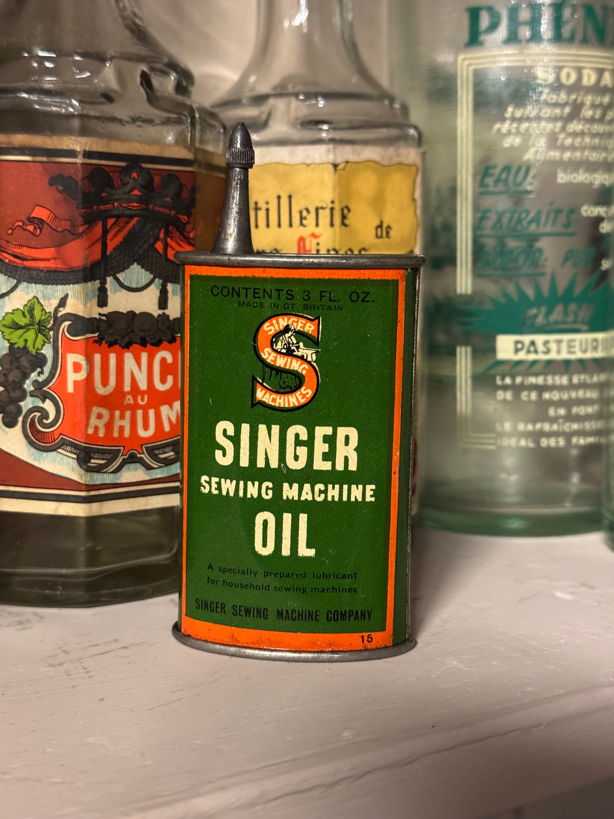 Singer Sewing Machine oil 1940/50erne
