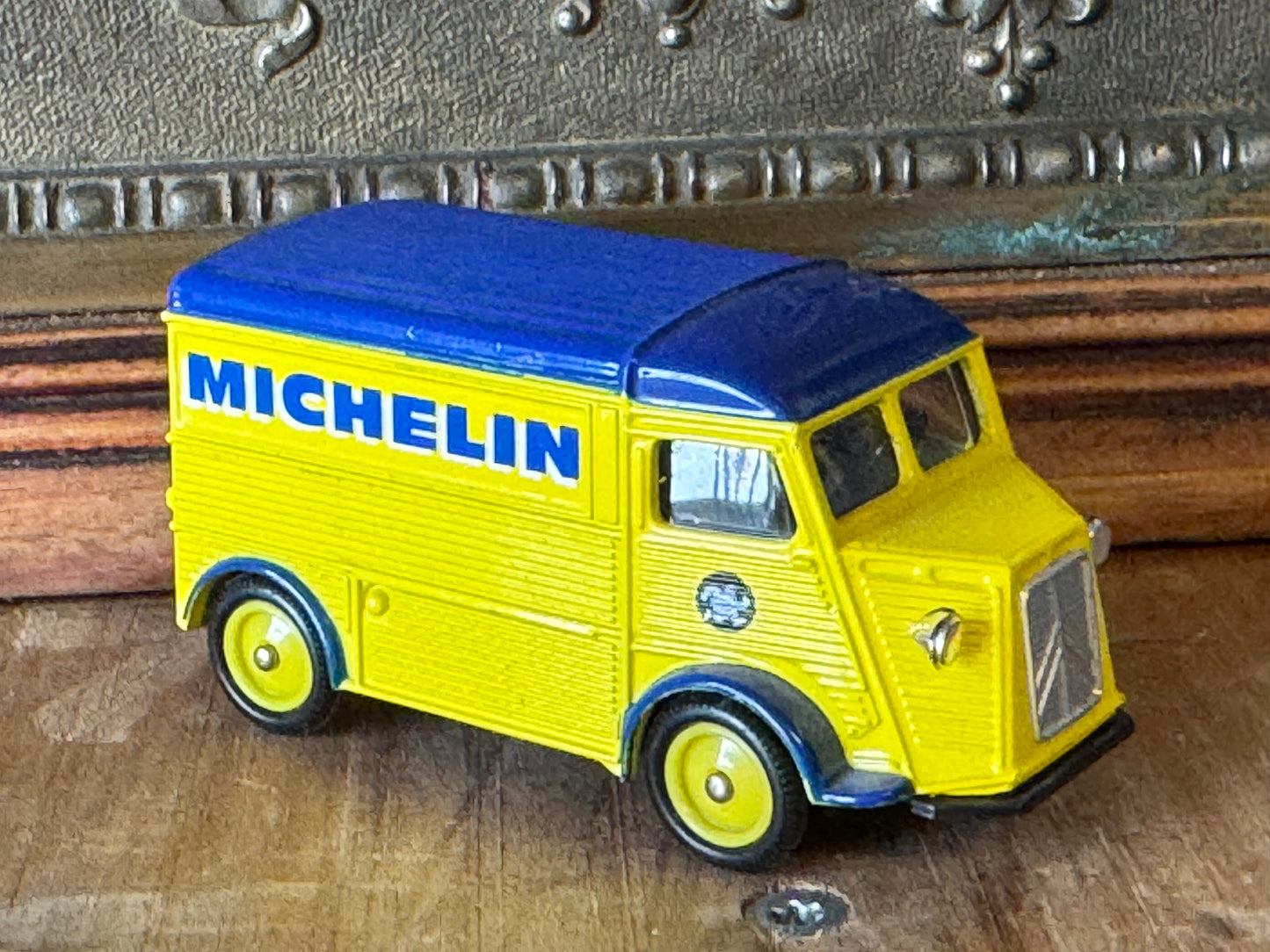 Citroën Type H - Michelin