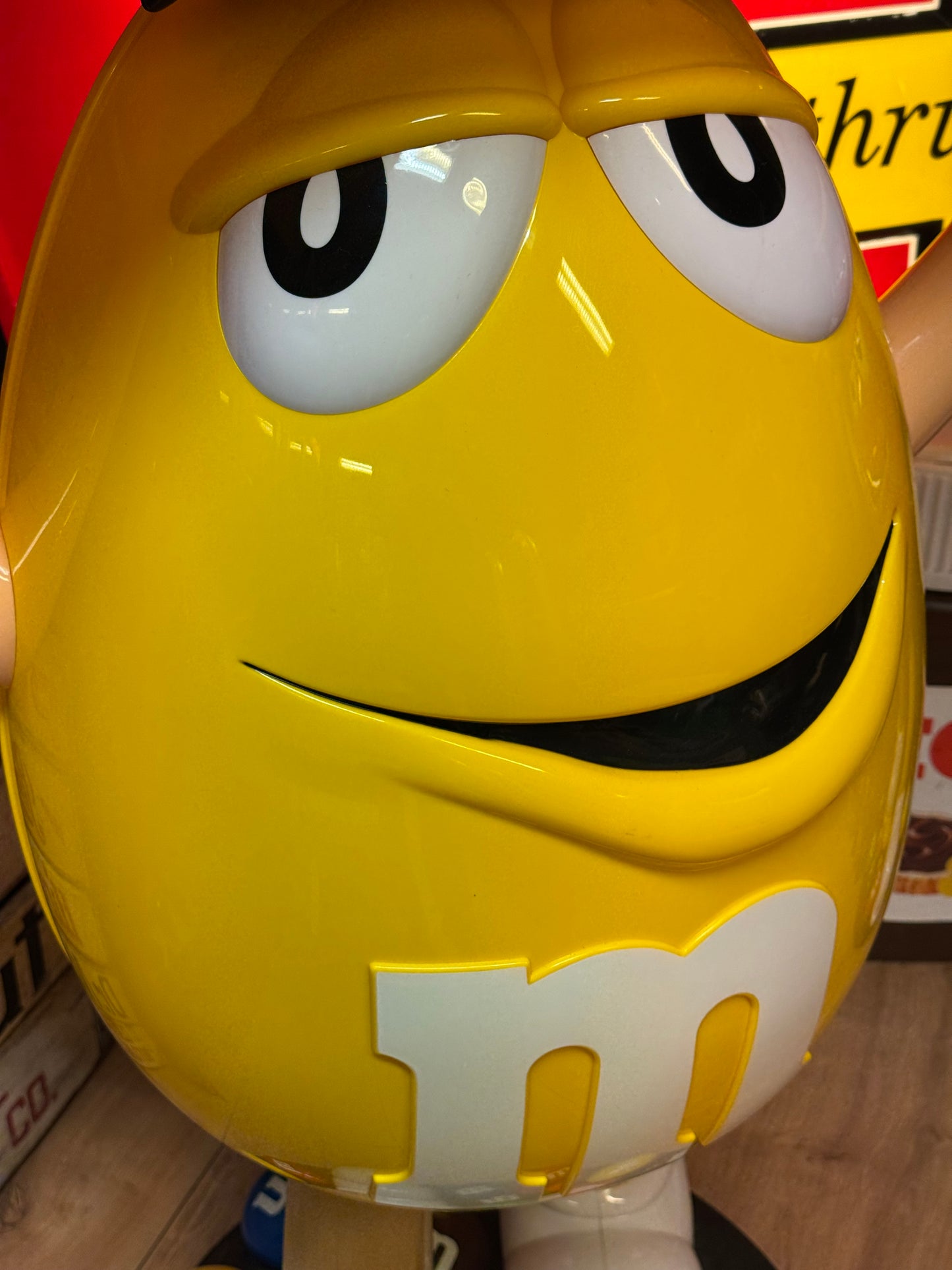 M&M Gul