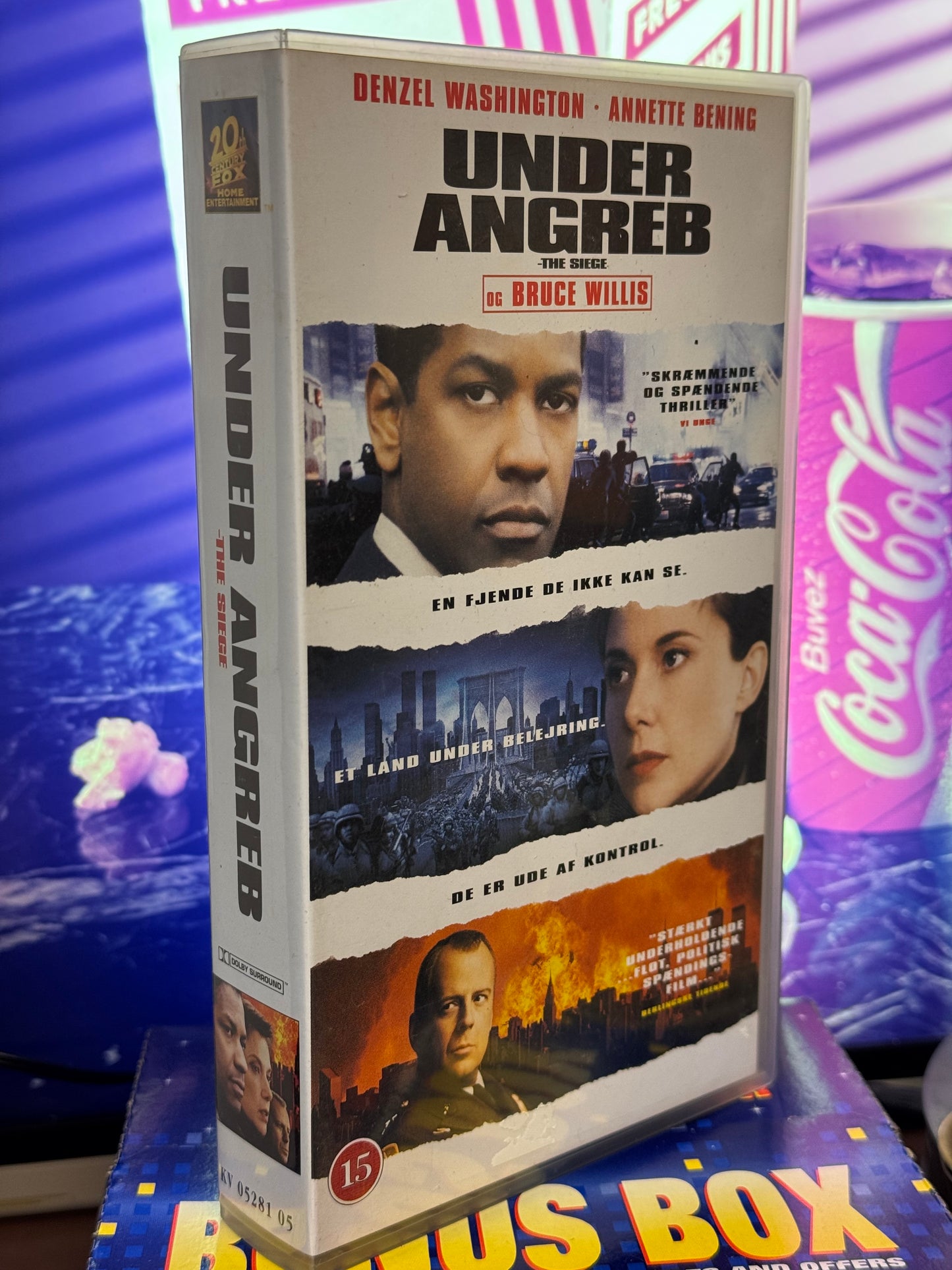 Under Angreb