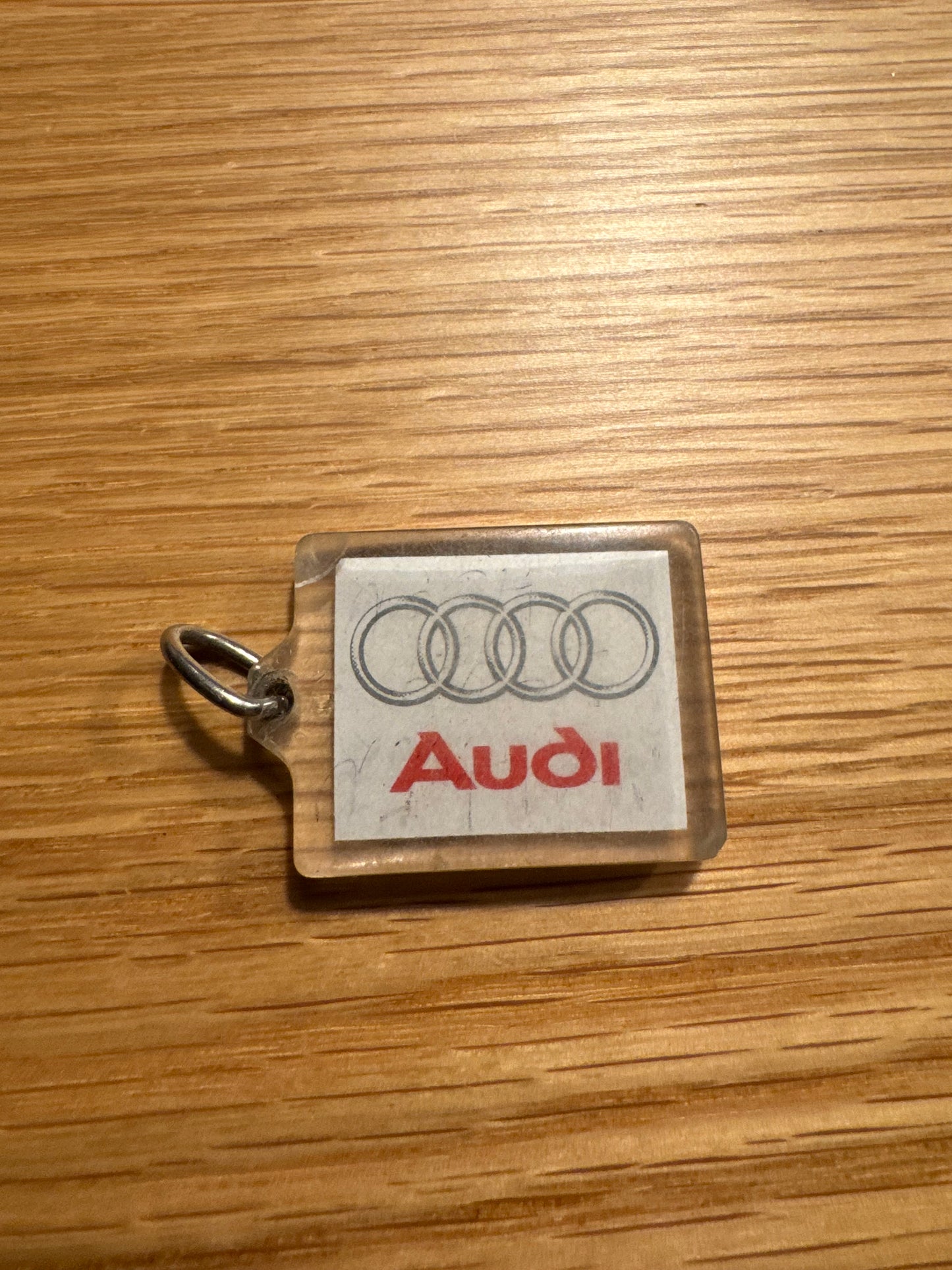 Audi nøglering