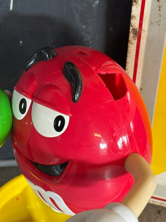 M&M rød