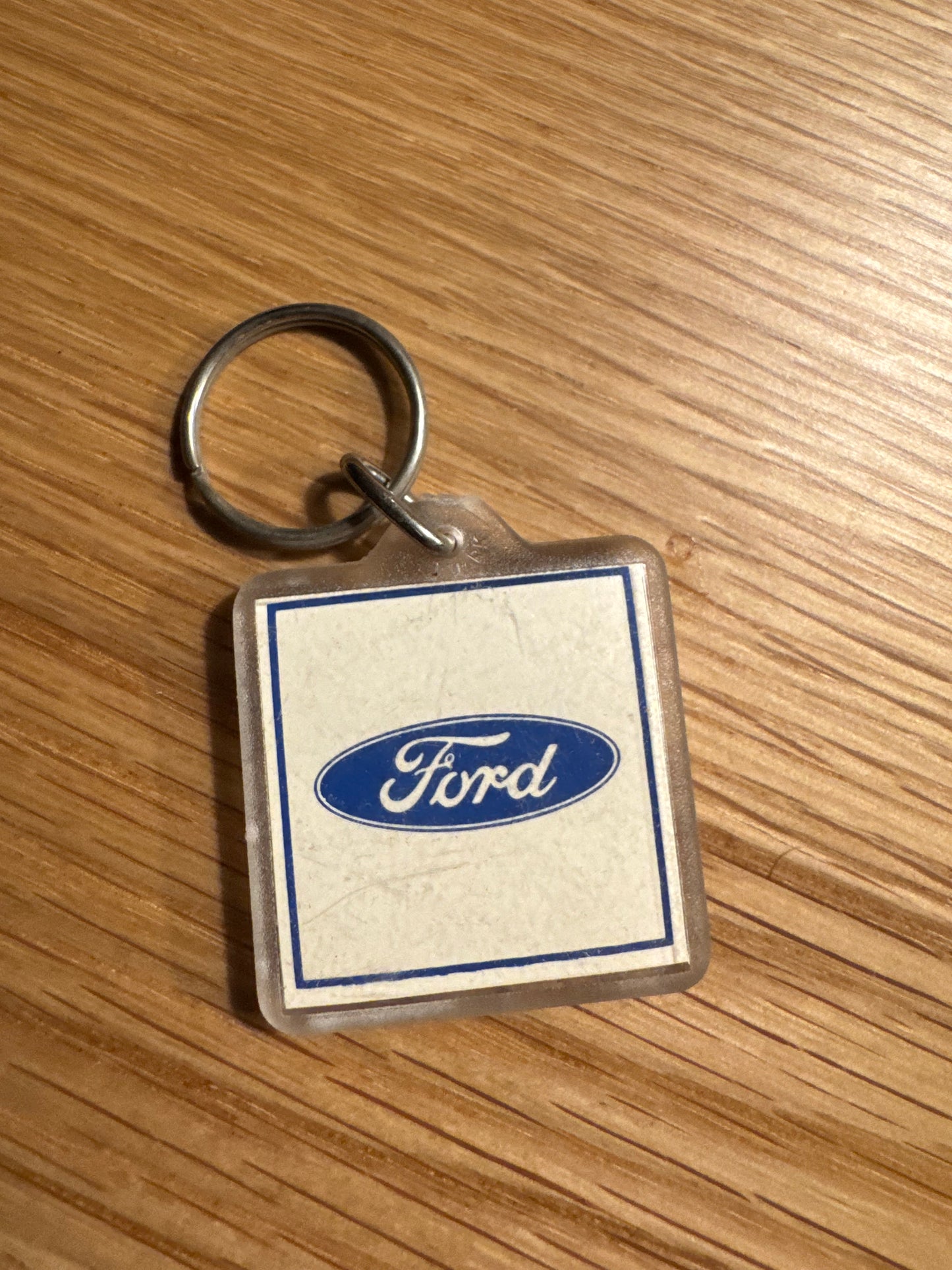 Ford nøglering