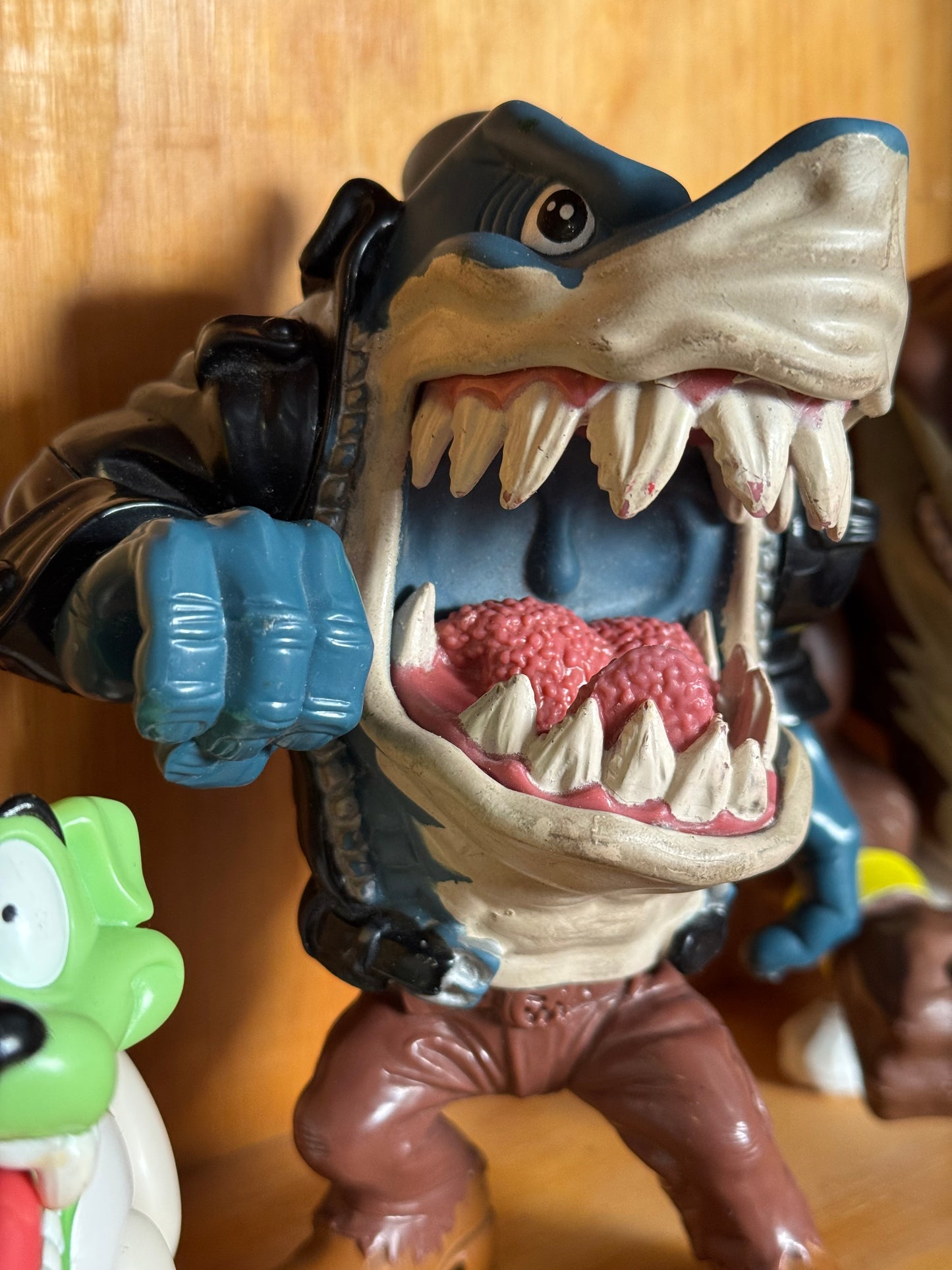 Street Sharks - Ripster