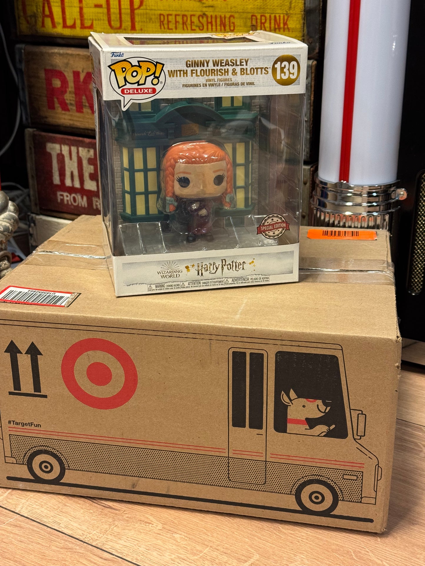 Funko Pop - Harry Potter Ginny Weasley with Flourish & Blotts #139