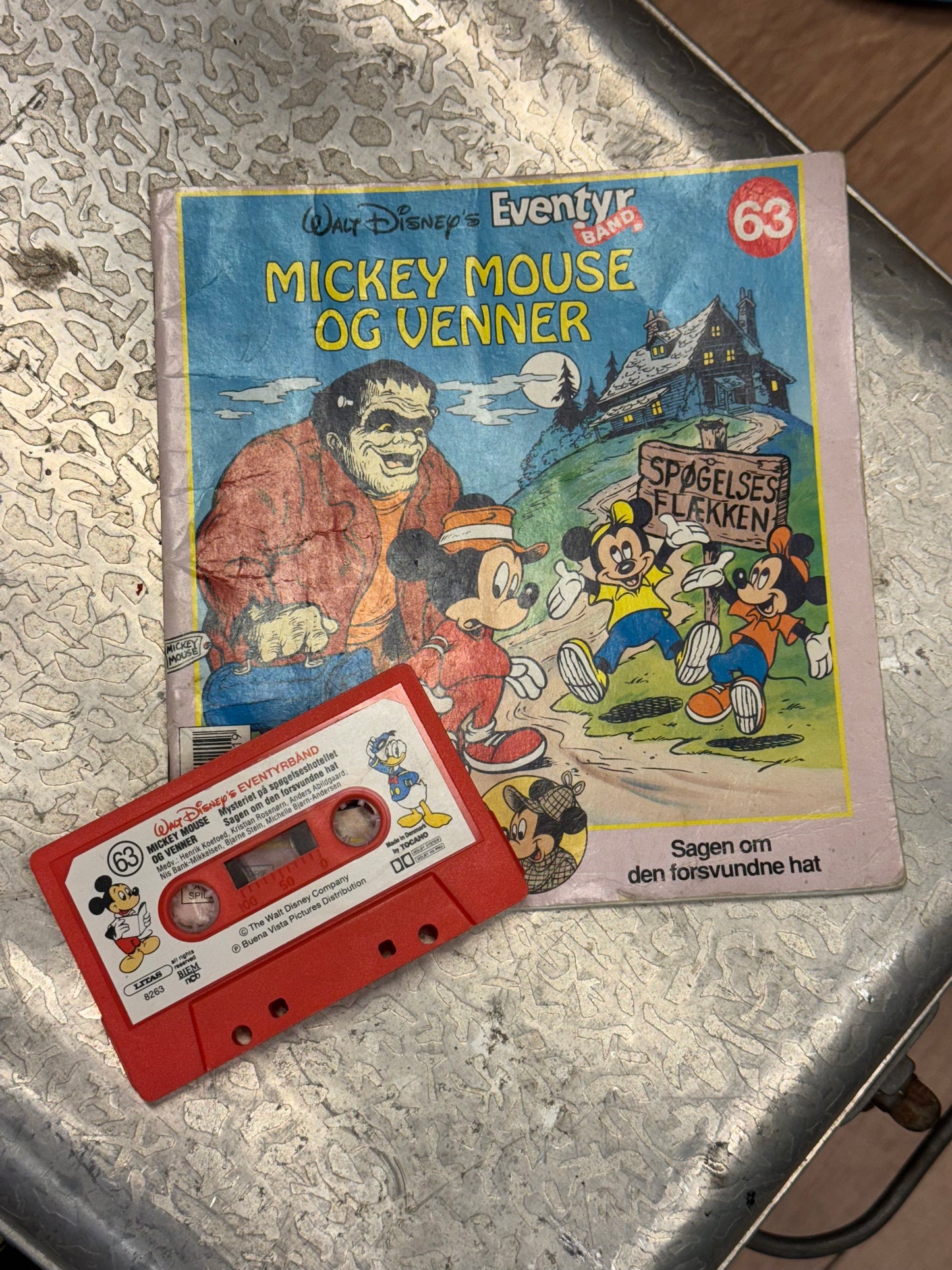 Kig, lys og læs - Mickey Mouse og venner