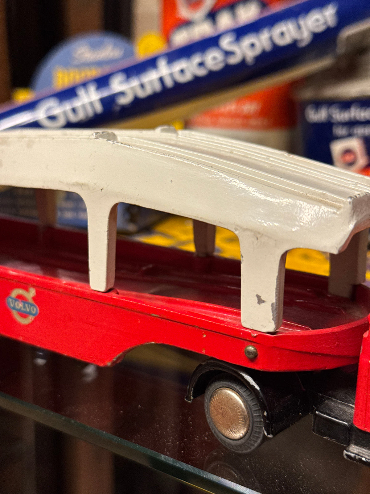Tekno 431 Volvo autotransporter