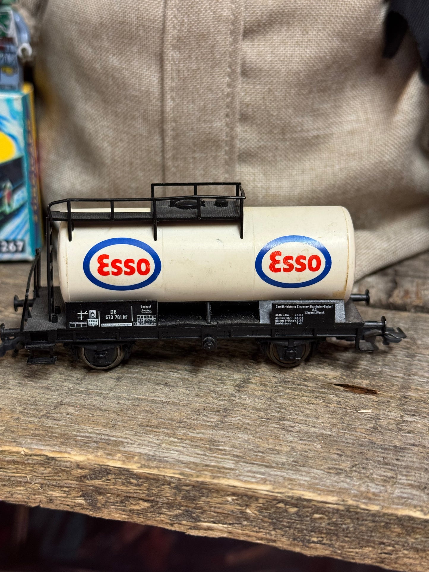 Esso togvogn