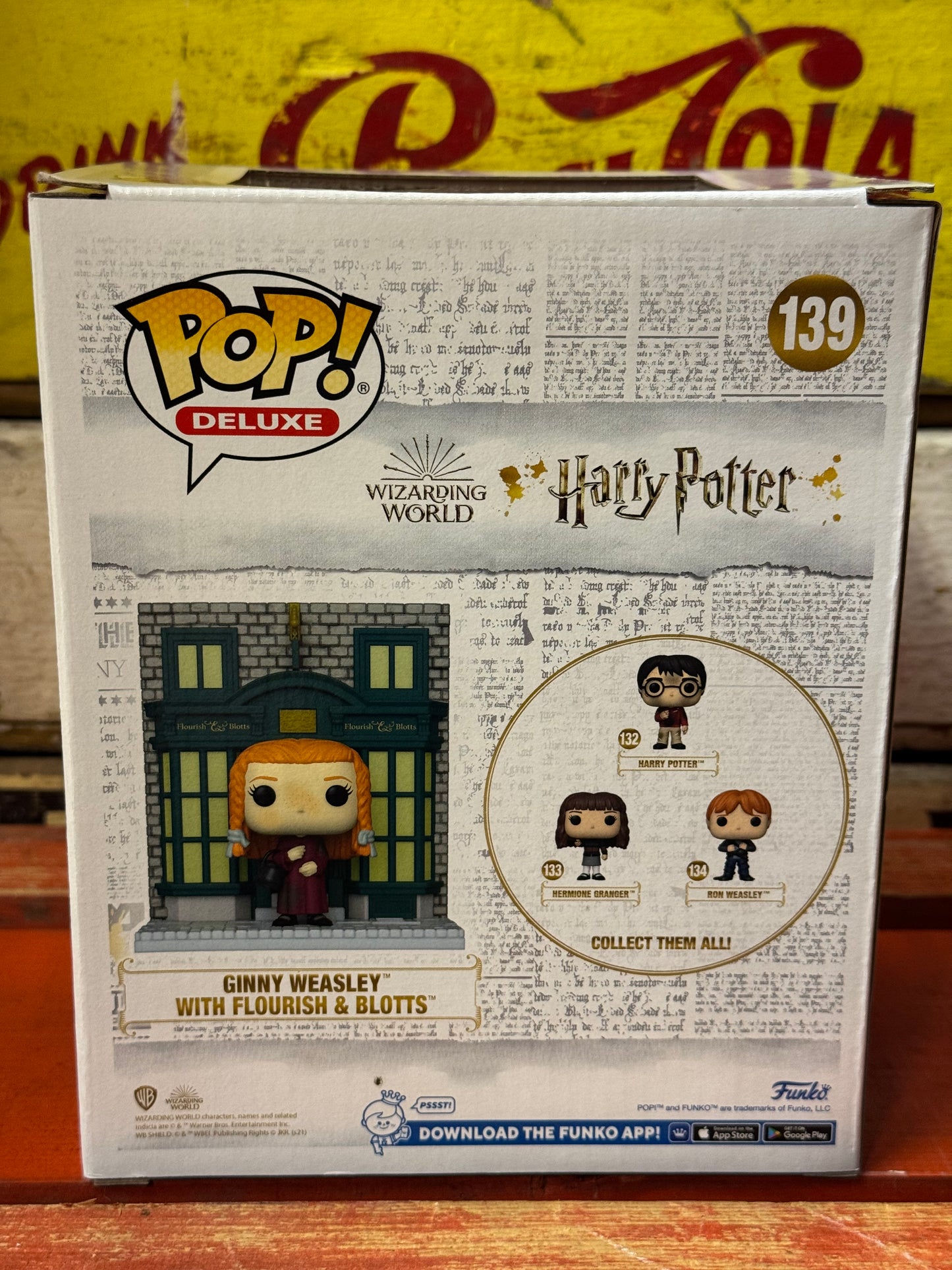 Ginny Weasley med Flourish & Blotts