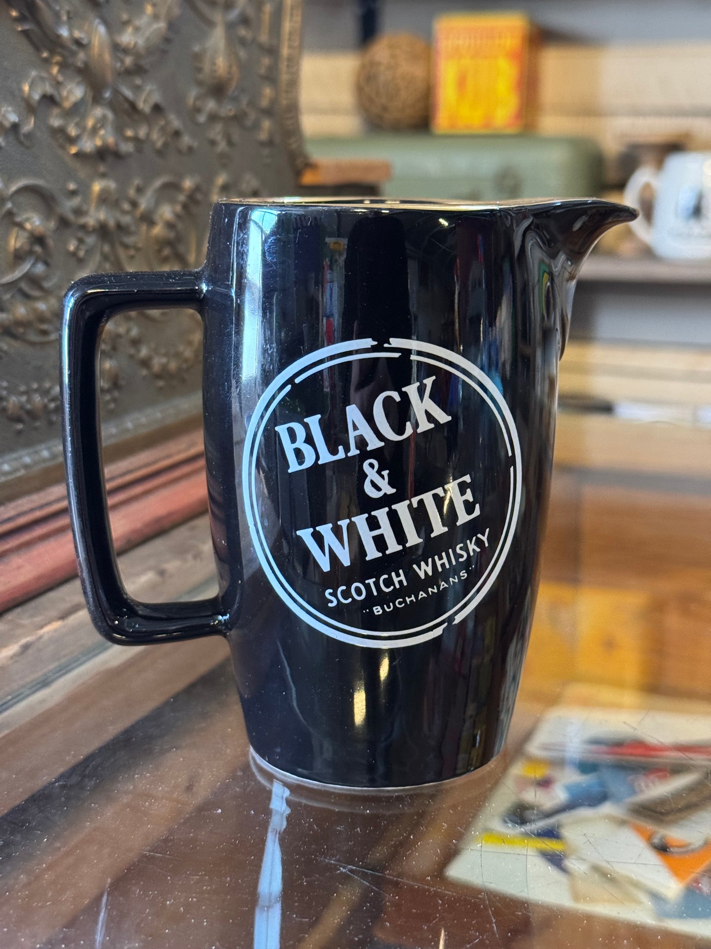 Black & Withe - Scotch wiskey