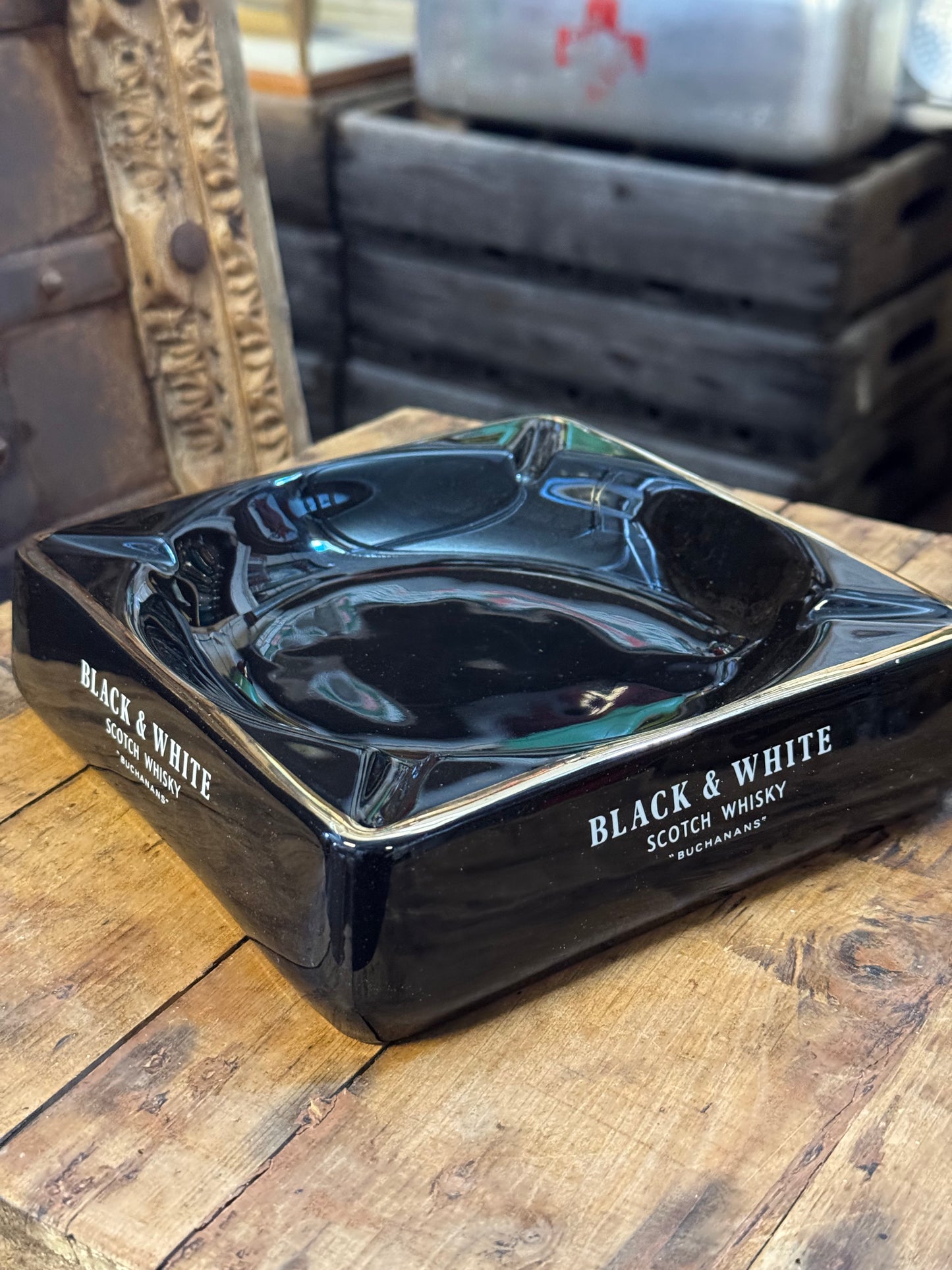 Black & Withe - Scotch wiskey