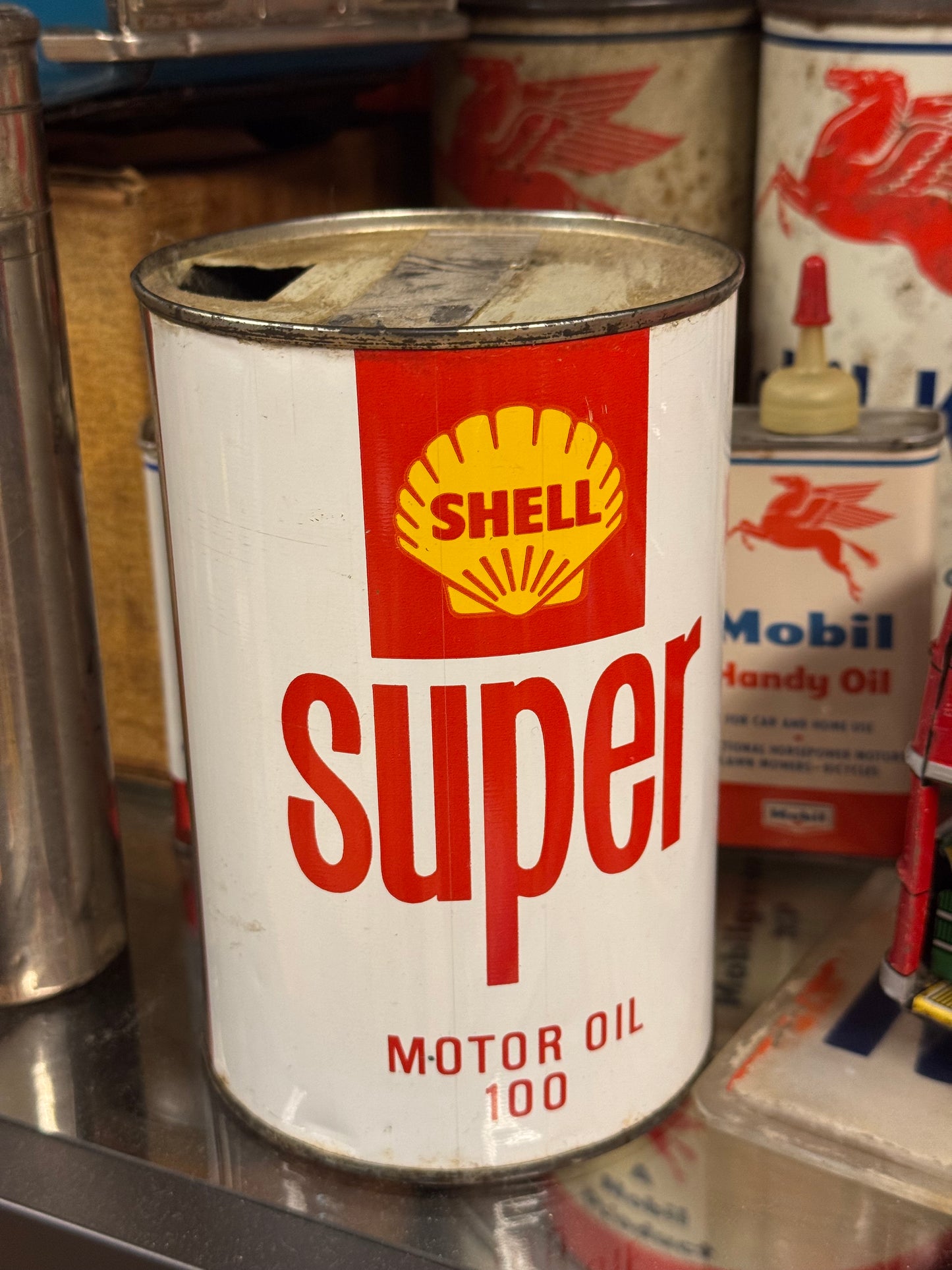 Shell super motor Oil