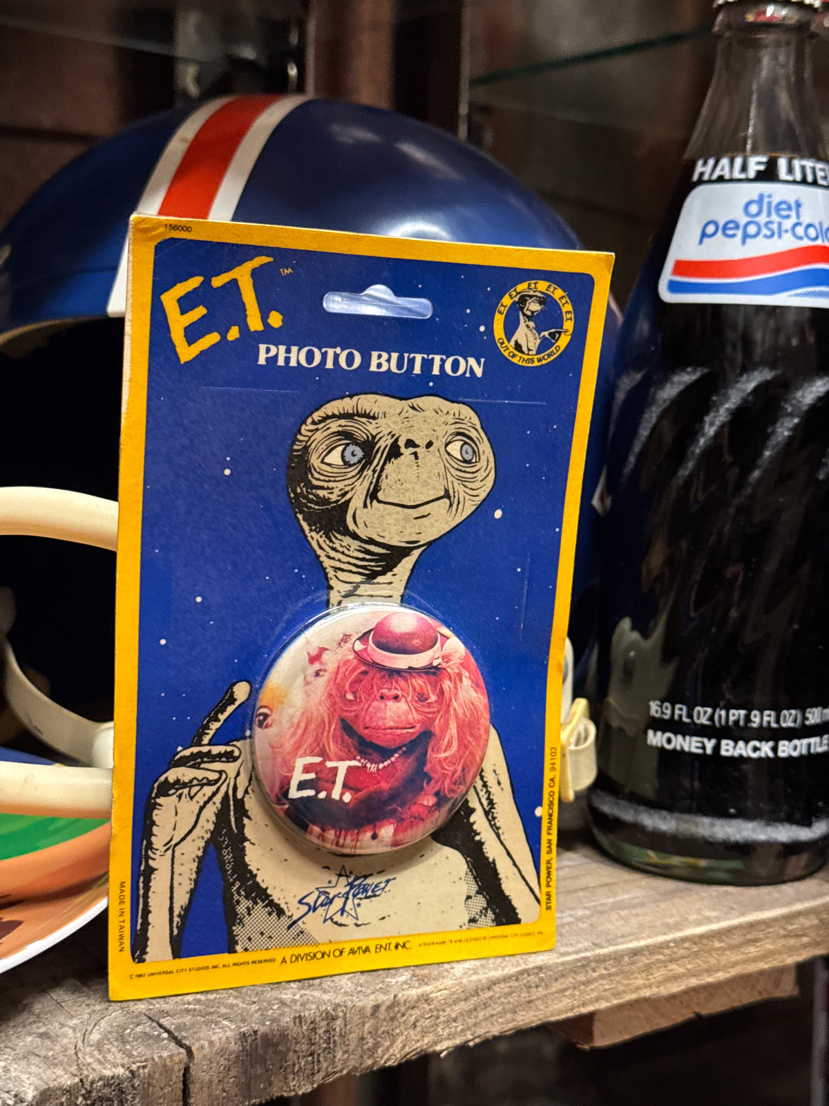 E.T. the Extra-Terrestrial Badge 1982