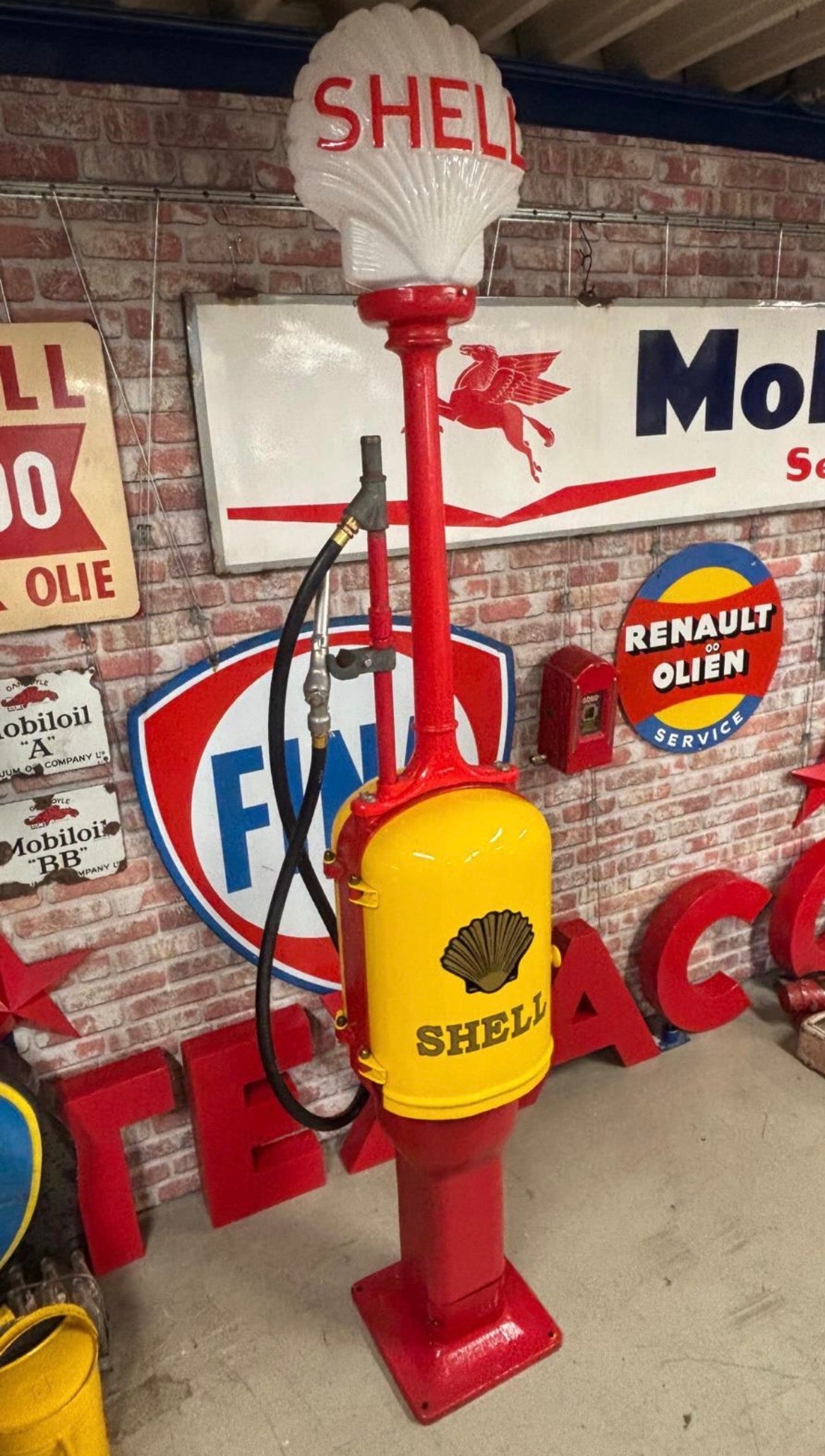Shell Benzinpumpe Gilbert & Barker Model T-8