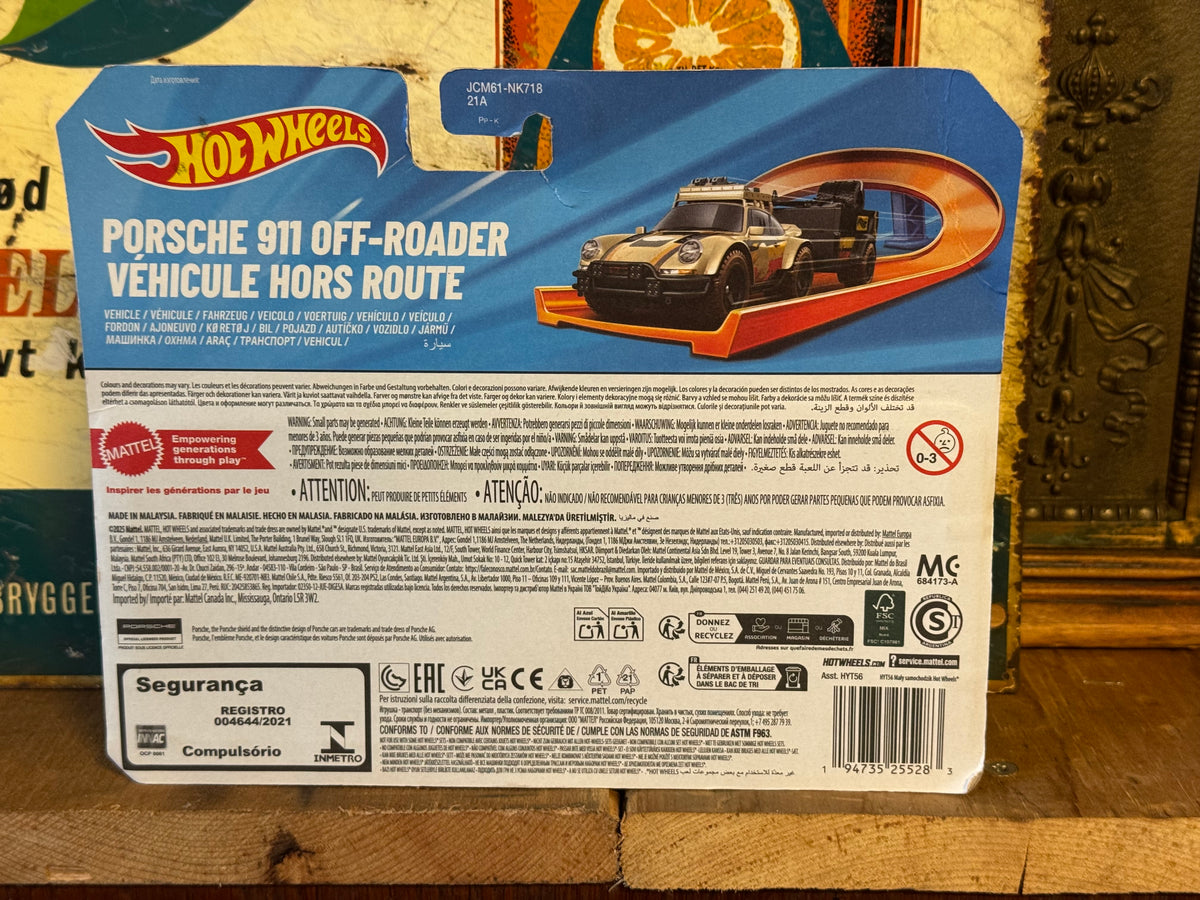 Hot Wheels Track Fleet - Porsche Off-Roader