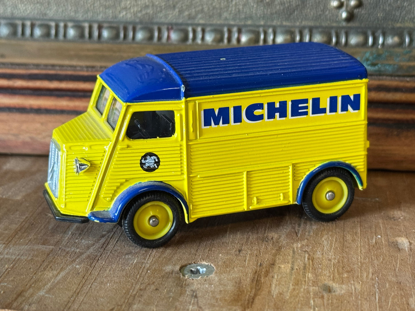 Citroën Type H - Michelin