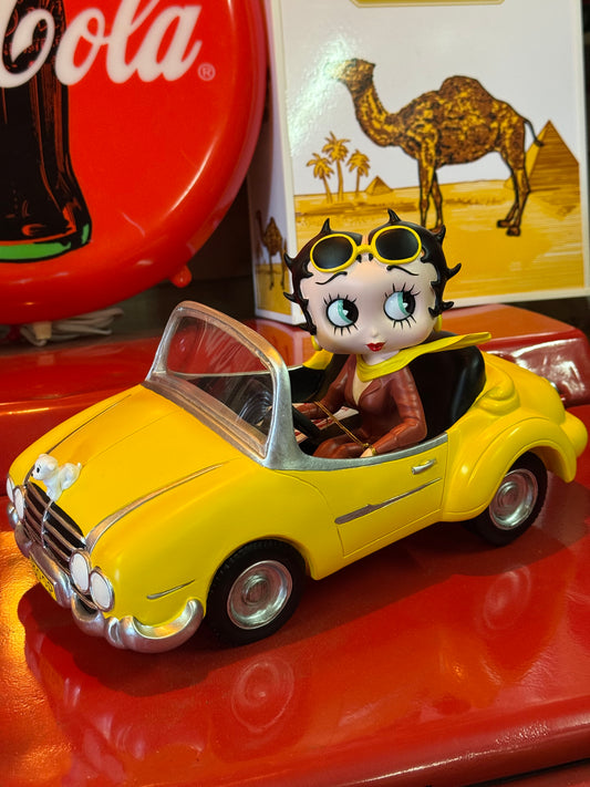 Betty Boop - Yellow Car