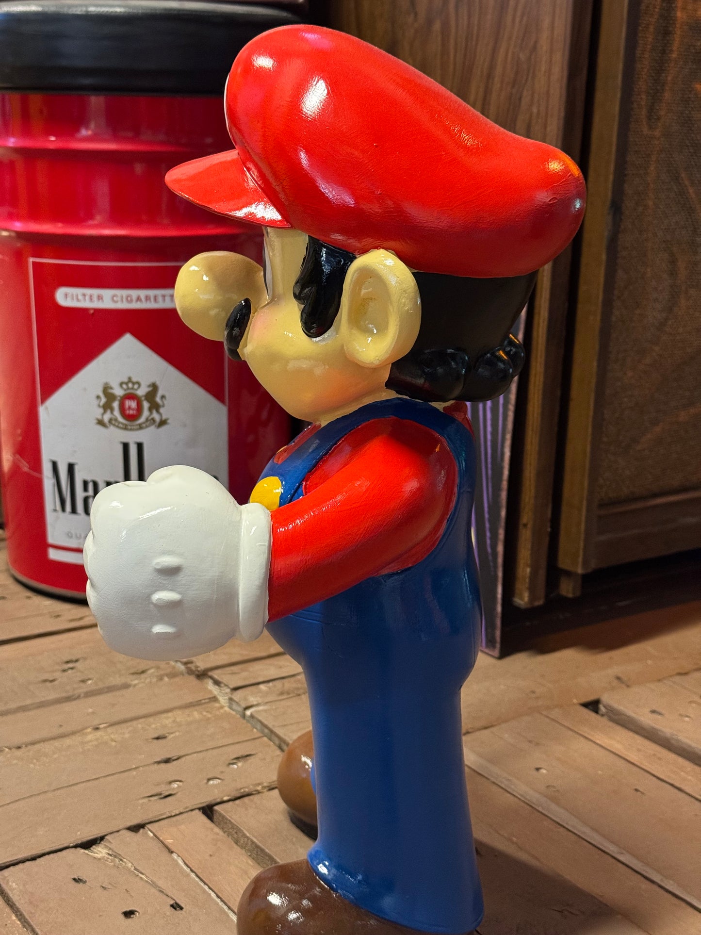 Super Mario