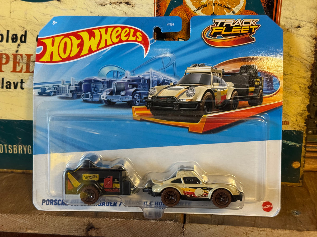 Hot Wheels Track Fleet - Porsche Off-Roader