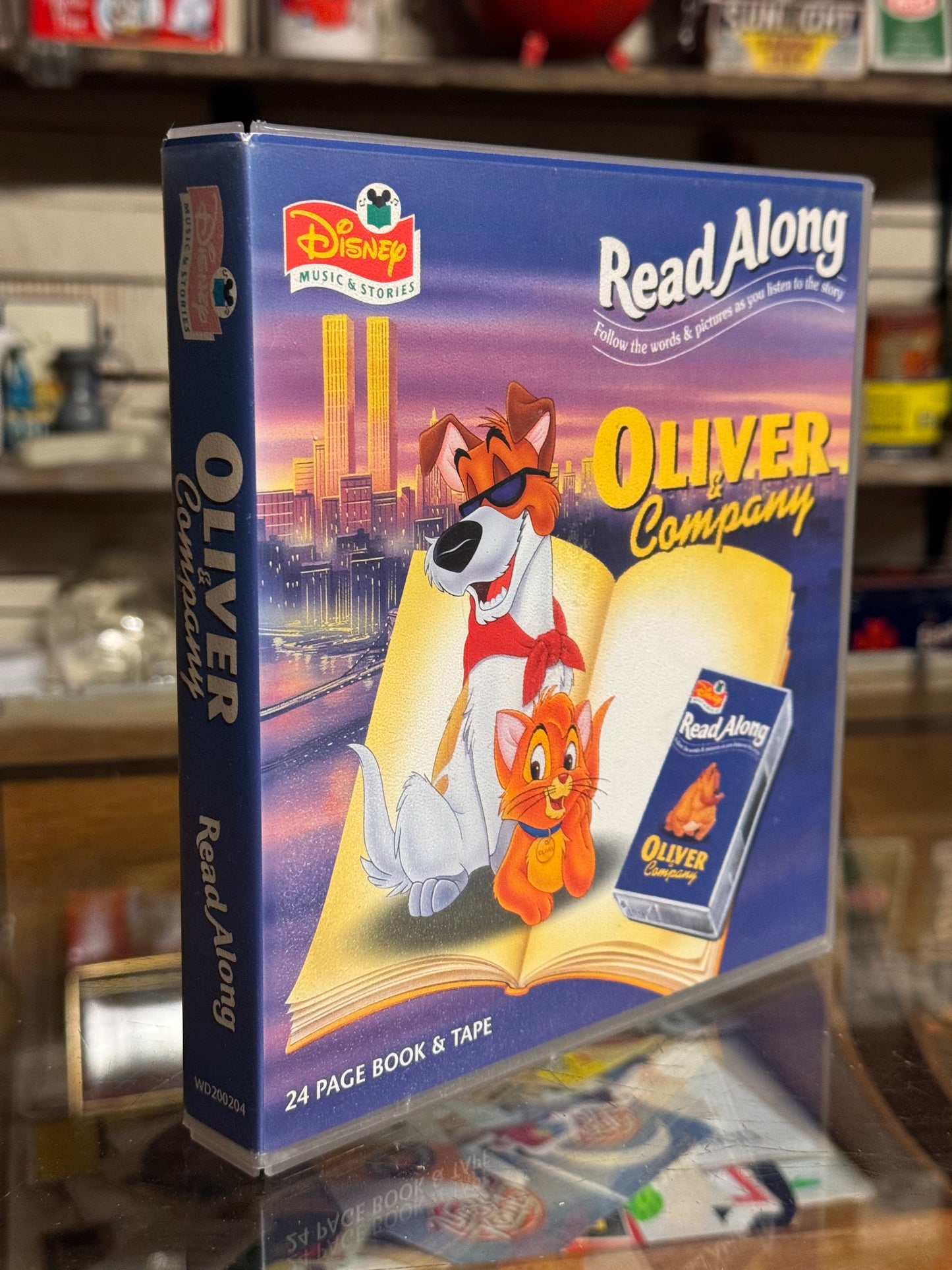Read along - Oliver & co.