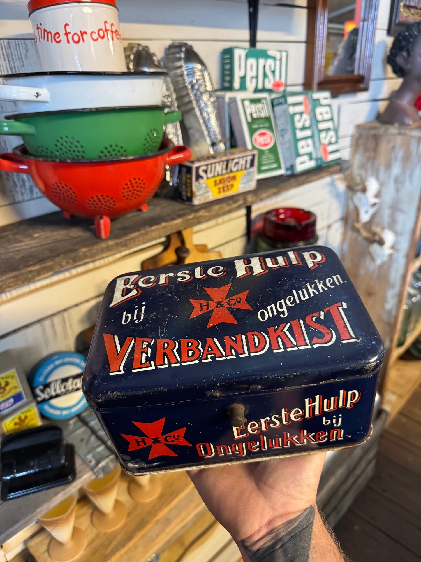 Førstehjælpskasse