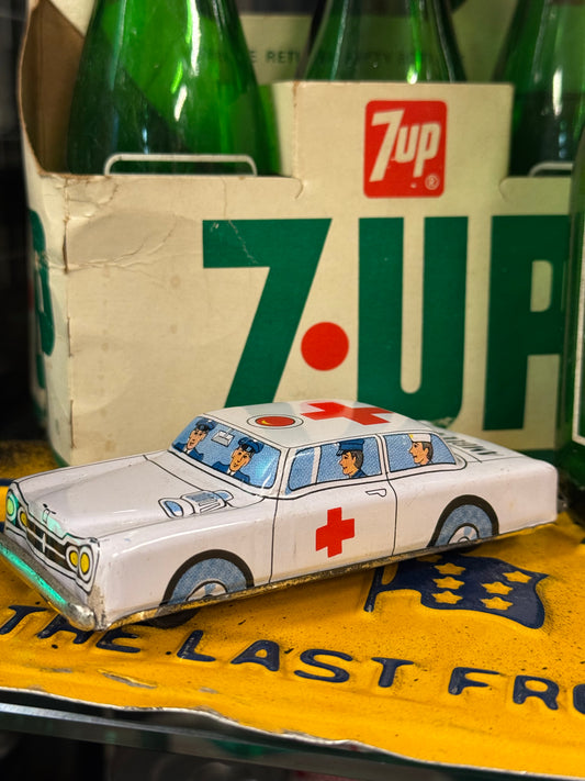 Ambulance - Blikbil