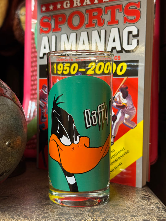 Daffy Glas