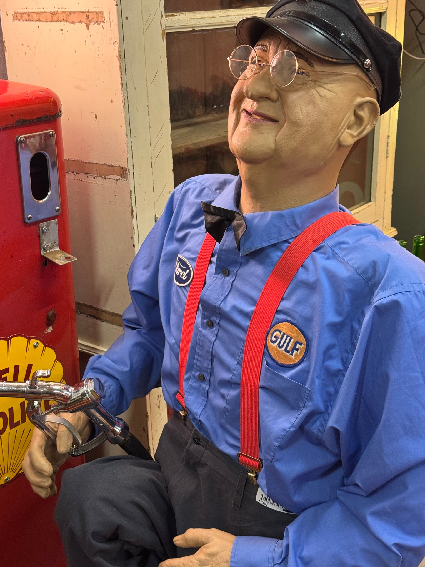 Service station grandpa