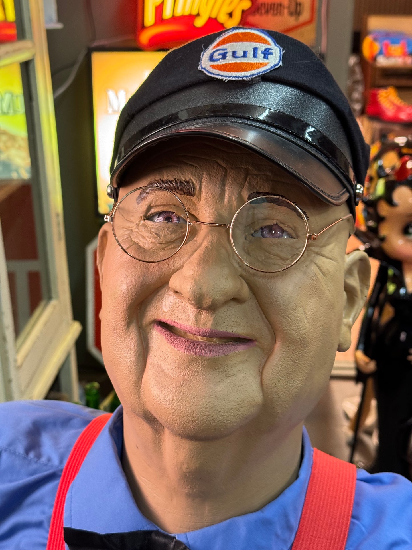 Service station grandpa