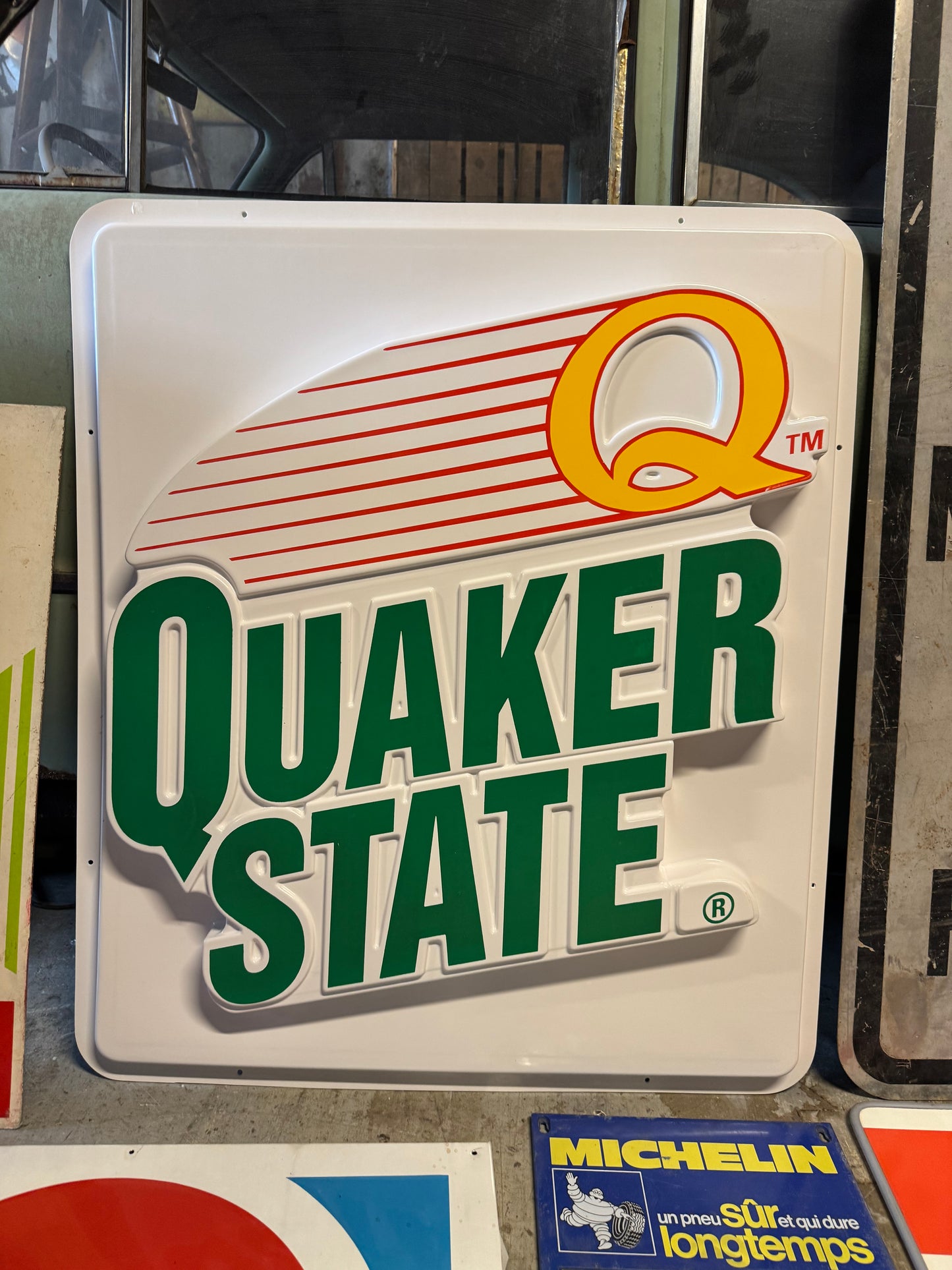 Quaker State lysskilt front