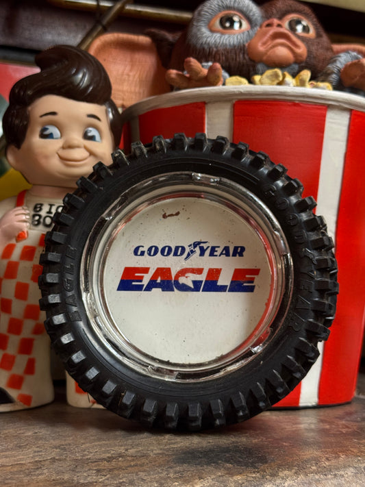 Goodyear eagle askebæger