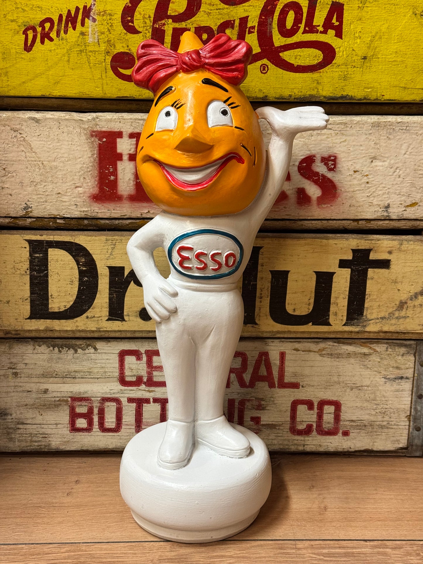 Esso - Mrs. dropgirl