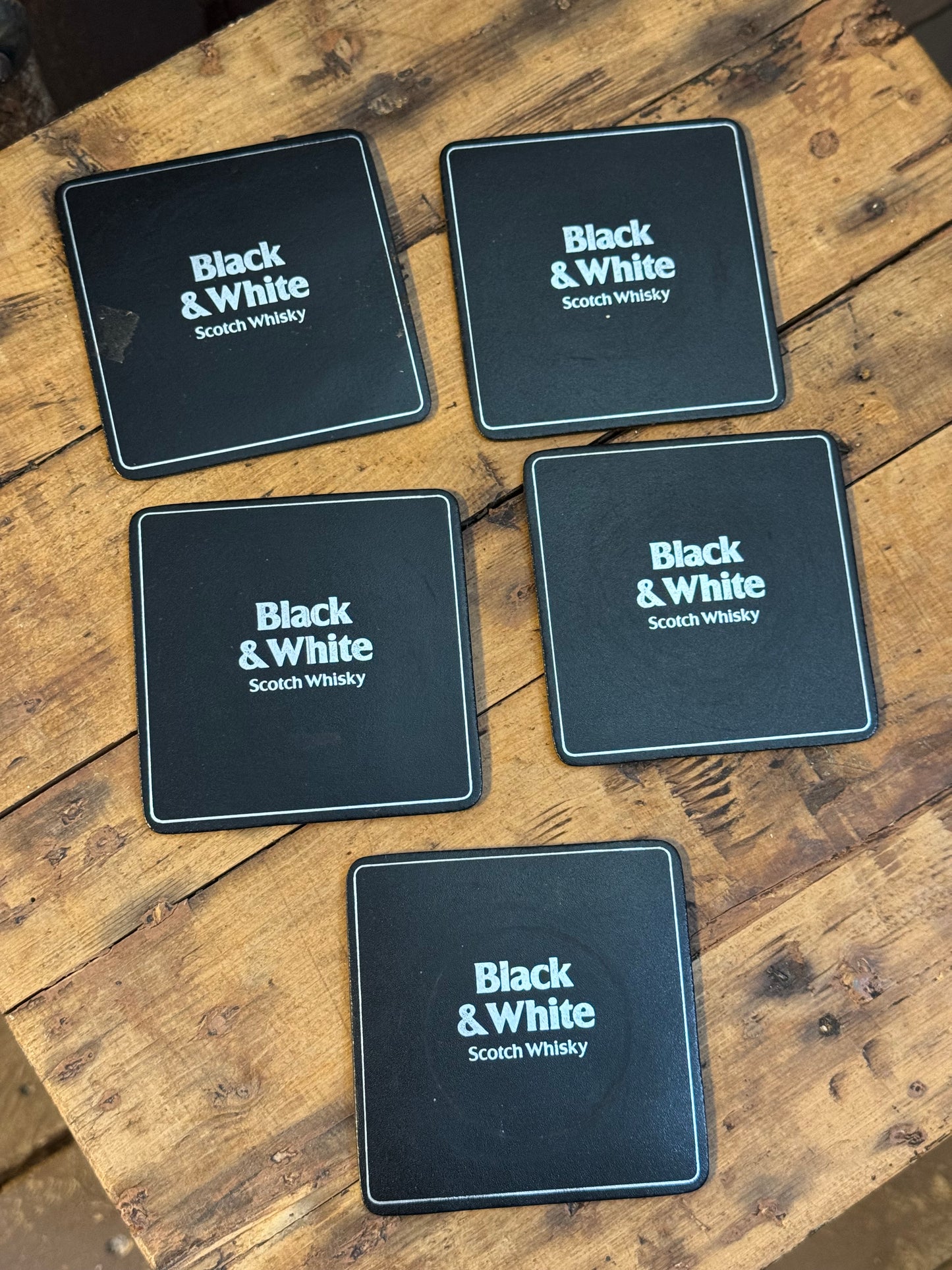 Black & Withe - Scotch wiskey