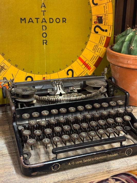 Skrivemaskine 1899-1945